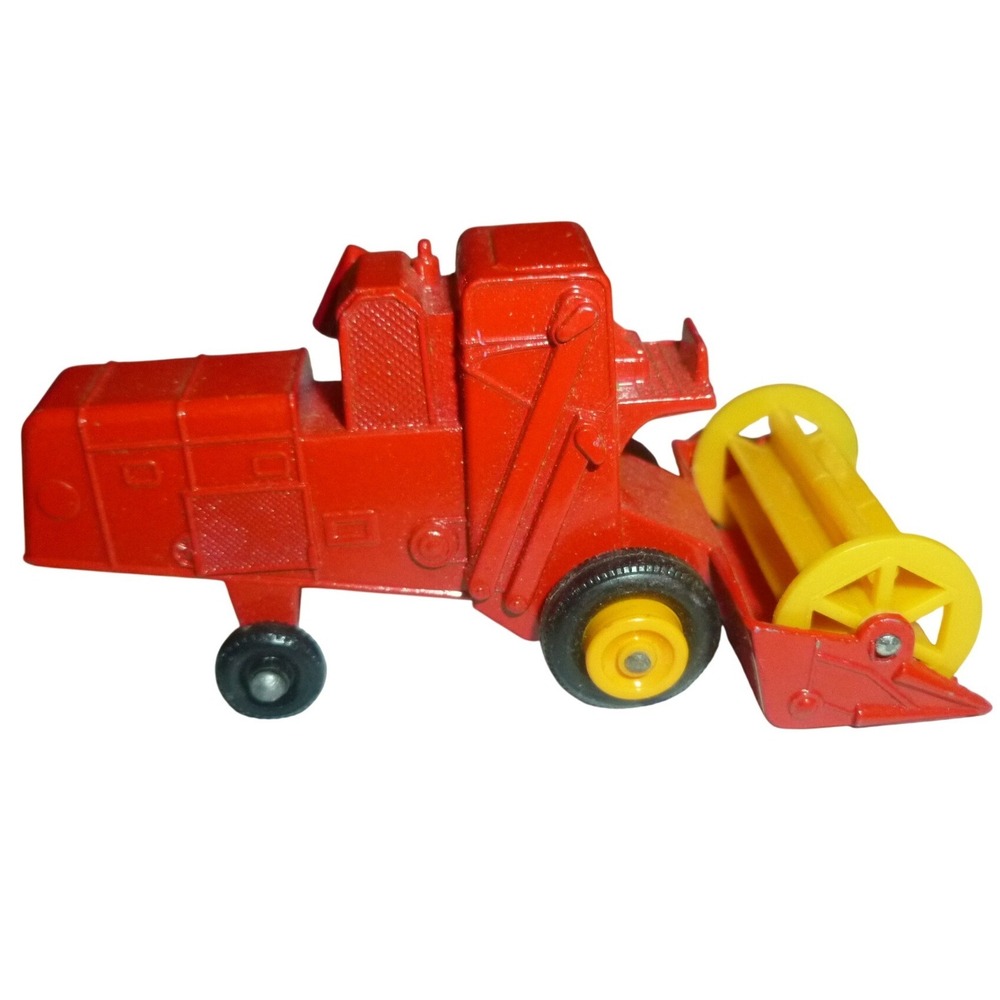 Matchbox Lesney No 65 Claas Combine Harvester Red Diecast England